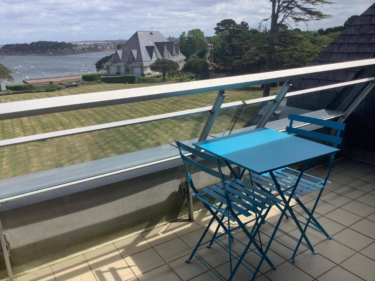 Heol - Appartement 2 Chambres - Vue Mer Et Parking Dinard Esterno foto